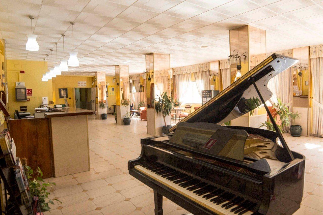 Apartamentos Buensol Torremolinos Dış mekan fotoğraf